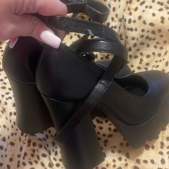 Steve Madden HARUKO Heels - Picture 6 of 7